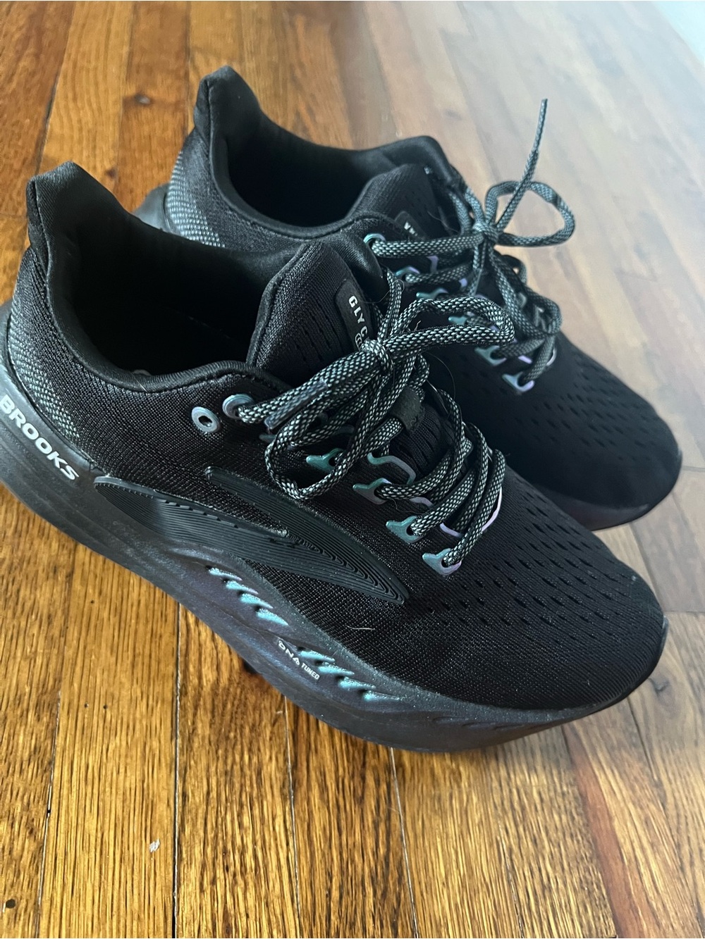 Brooks Black Shoe with Iridescent Green Accents - Picture 2 of 4